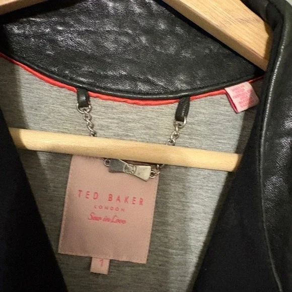 Ted Baker London Sew in Love Black Leather Mixed Media Moto Jacket Size 1 - Picture 3 of 3
